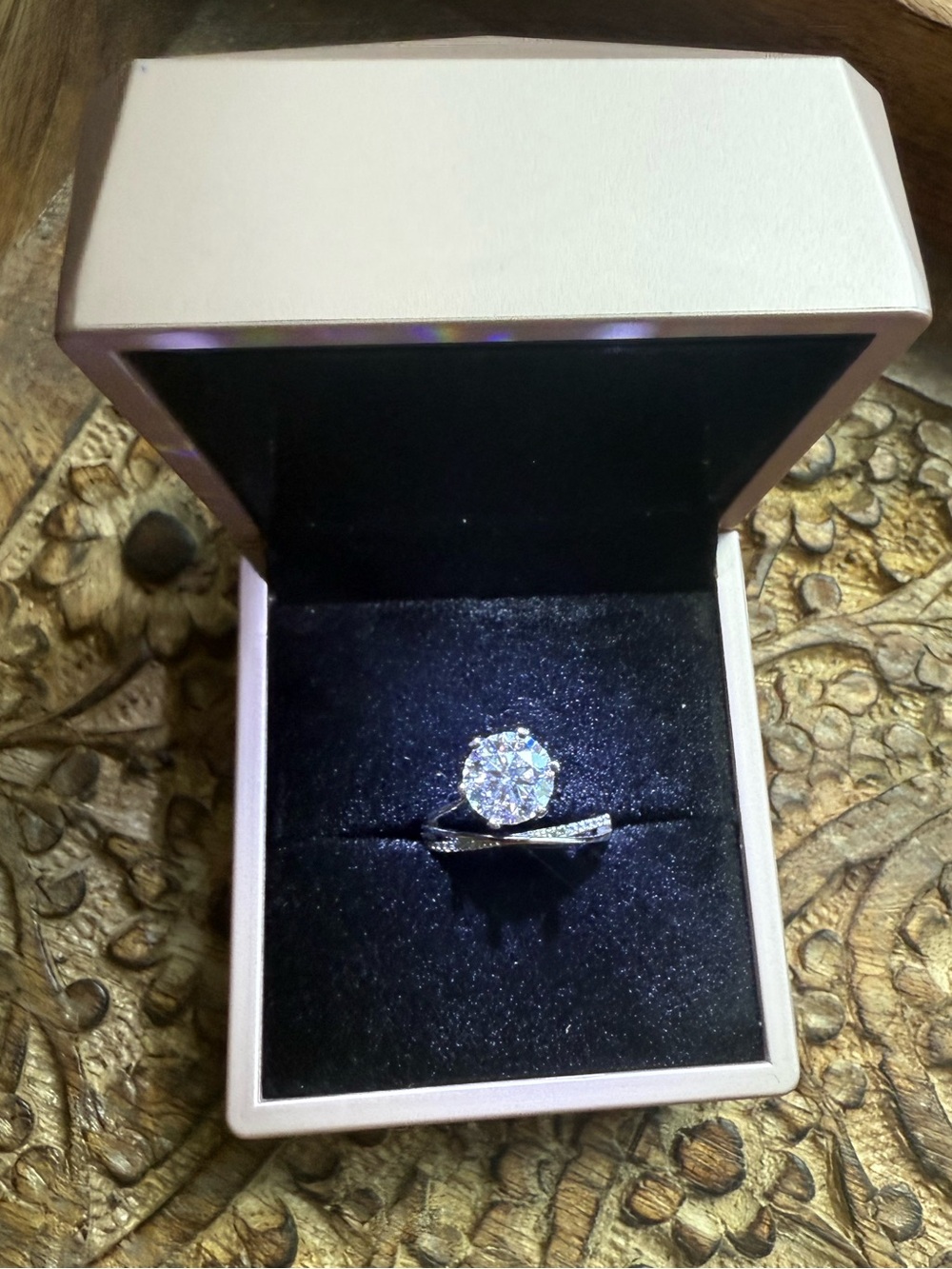 Genuine moissanite ring size 7.5